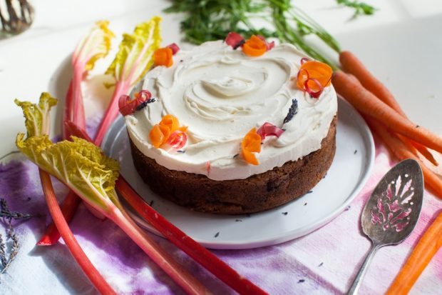 Rhubarb Carrot Cake with Vanilla Mascarpone Frosting